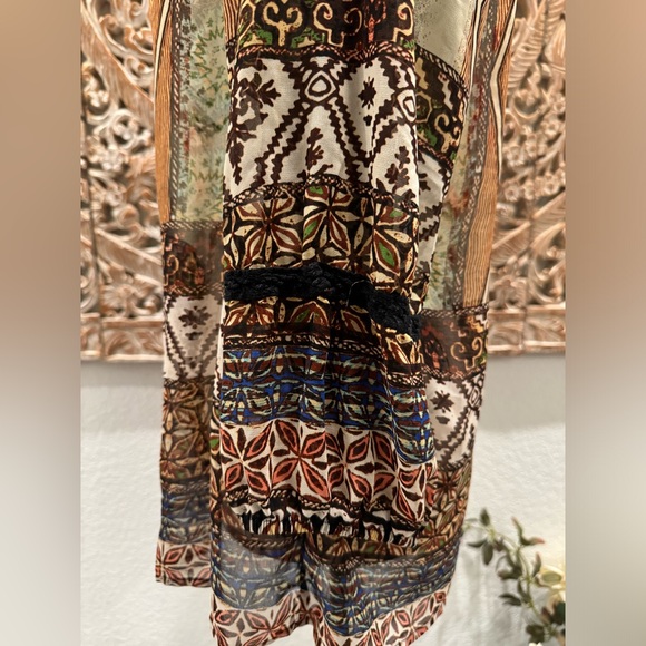 Olive Hill Lightweight Flowy Boho Shirt w/Tassel Tie Front- size S - Picture 7 of 9